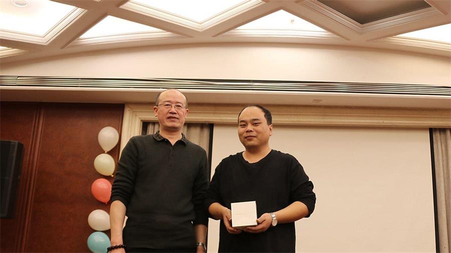 勇毅進(jìn)取，順風(fēng)飛揚(yáng) | 2023年 藍(lán)鵬測(cè)控年會(huì)  幸運(yùn)抽獎(jiǎng) 一等獎(jiǎng) 華為手表